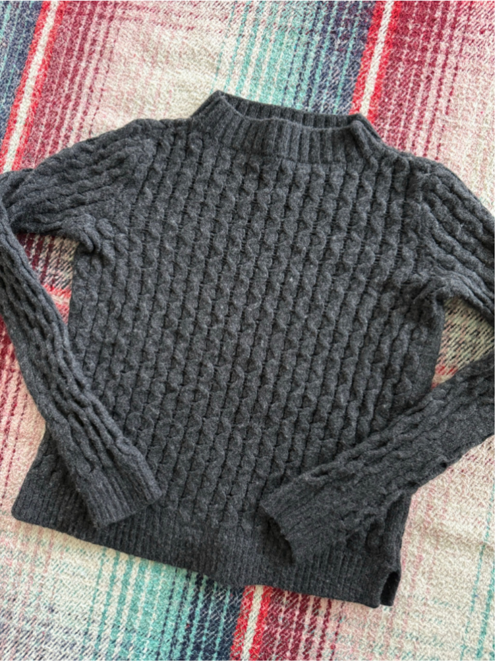 Theory Charcoal Gray Cable Knit Wool Sweater M